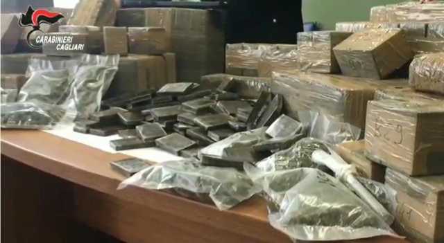 L'operazione dei carabinieri 