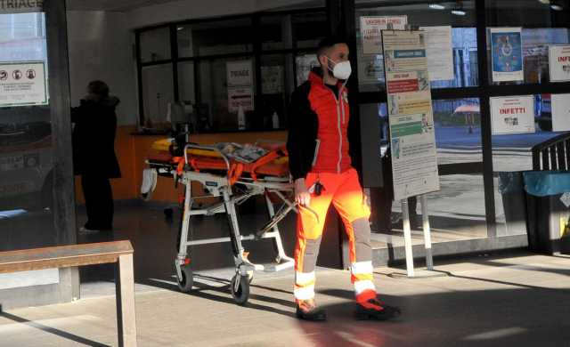 Esterno pronto soccorso