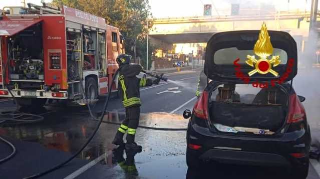 auto fiamme