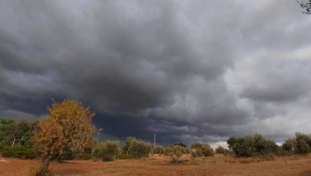 Maltempo nel fine settimana, allerta gialla in 10 regioni: Sardegna esclusa