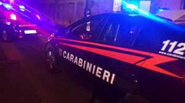 carabinieri auto