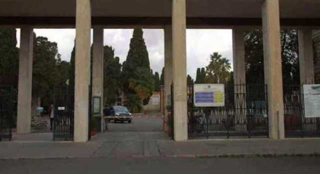 La tempesta a Cagliari fa chiudere il cimitero di San Michele 