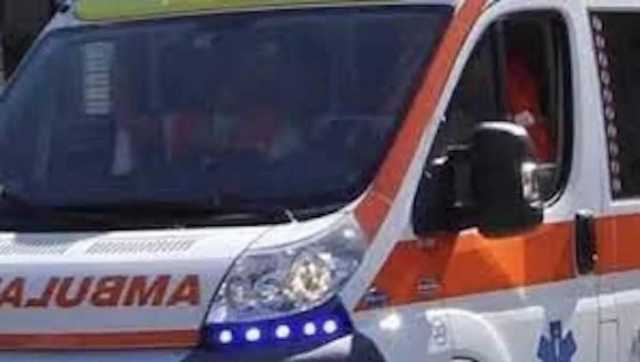 ambulanza lampeggianti