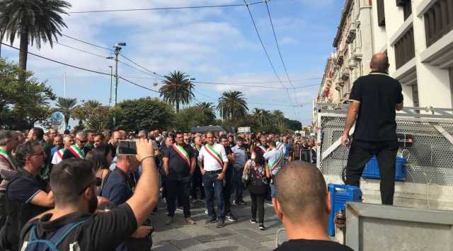 pastori sardi piazza 20 ottobre