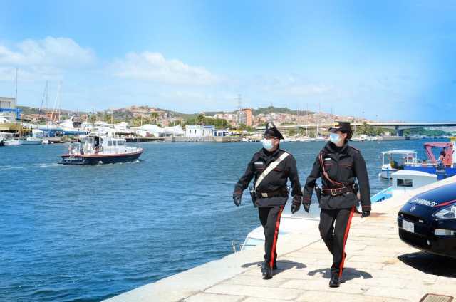 Col bel tempo riprendono gli sbarchi di migranti in Sardegna: in due giorni ne arrivano 92no 