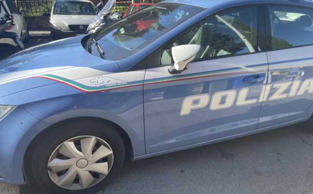 Cagliari, in casa droga e oltre 5mila euro in contanti: arrestato per spaccio