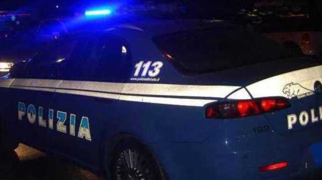 Sassari, tenta di violentare una ragazza: fermato da un passante