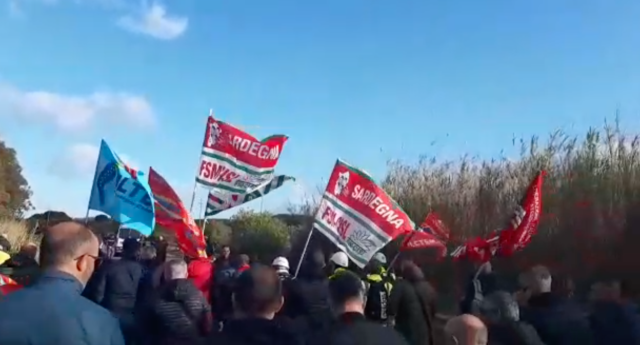 La protesta a Portovesme