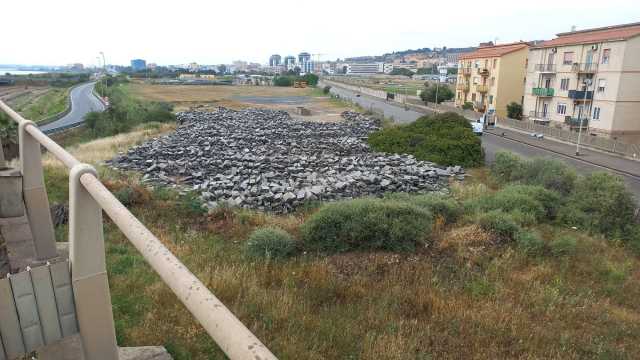 Basolato Via Roma Cagliari In Via San Paolo