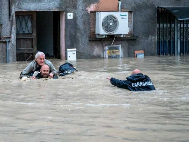 Alluvione in Emilia Romagna, il bilancio si aggrava ancora: 9 vittime, 13mila sfollati