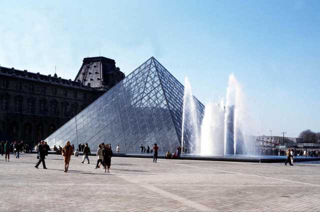 Il Louvre