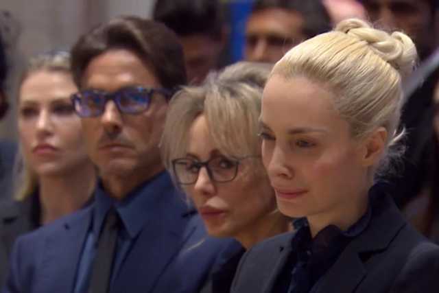 Marta Fascina al funerale