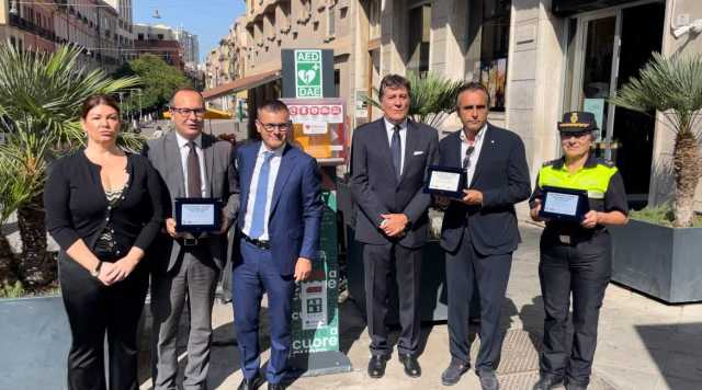 Defibrillatore Cagliari Piazza Yenne