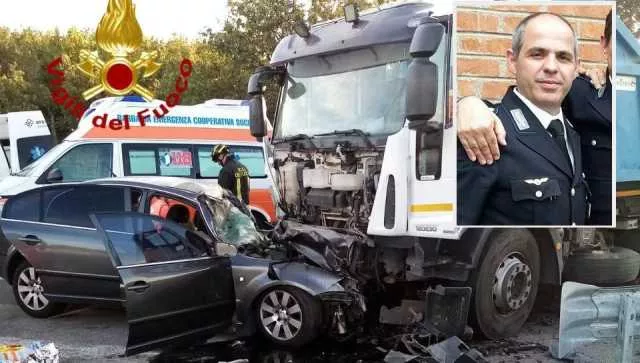 Youtg Net Lacrime Per L Agente Peppino Fois Morto Nell Incidente A