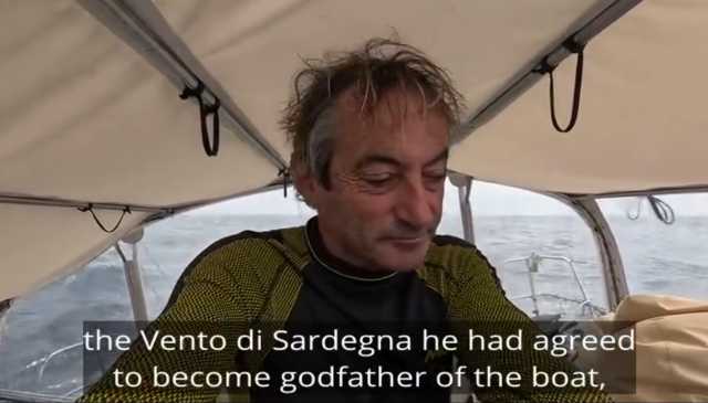 Lacrime in mezzo all'oceano per Gigi Riva, lo skipper Andrea Mura: 