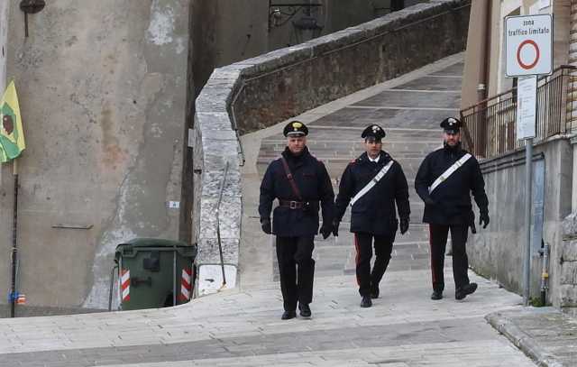 Carabinieri foto simbolo
