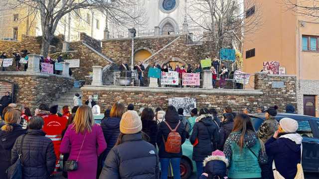 Protesta a seui dimensionamento scolastico