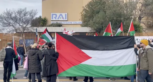 Comitati pro-Palestina contro la Rai a Cagliari: 
