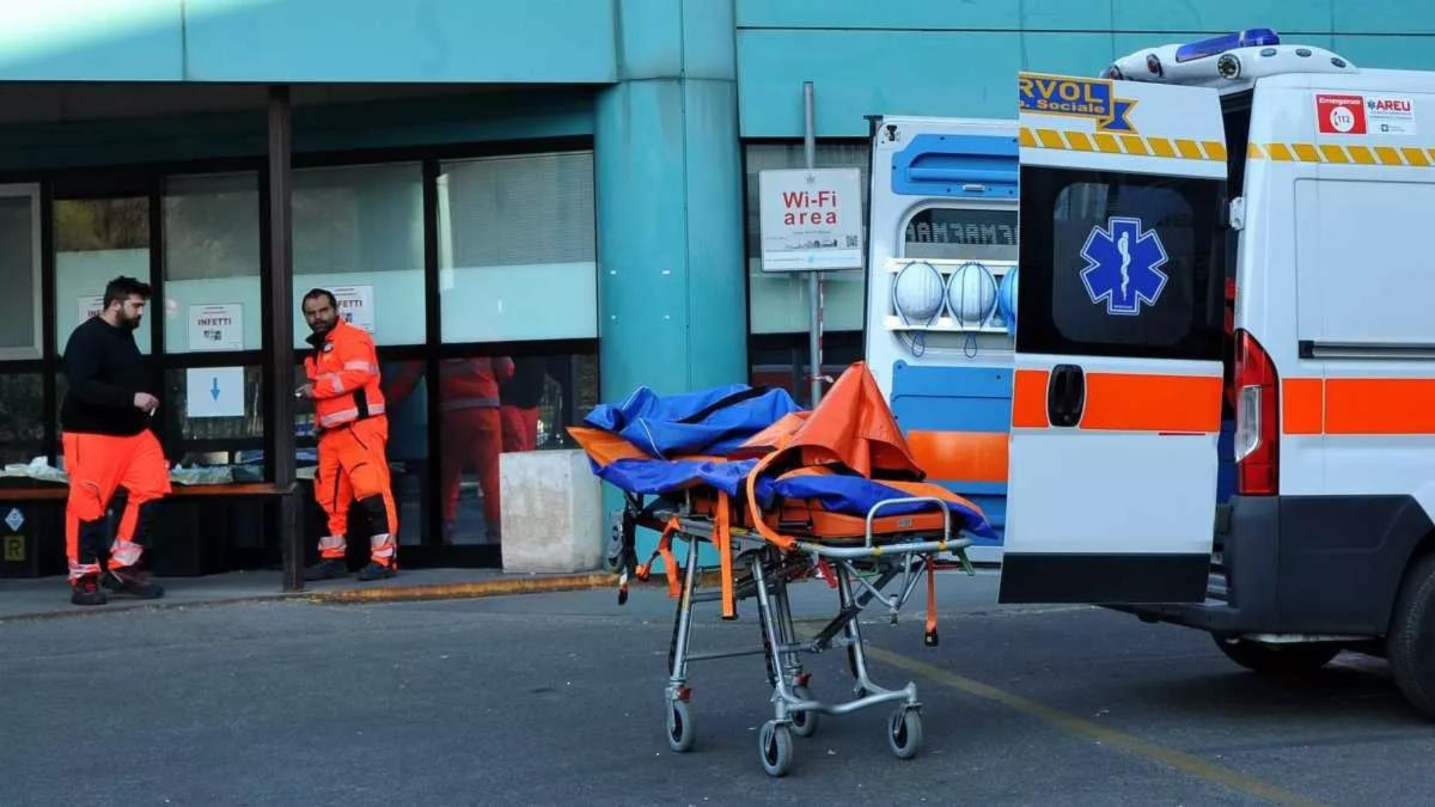 ambulanza ospedale sardegna