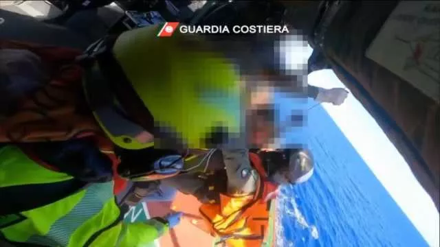 Ha un malore a 50 miglia dalla Sardegna: 66enne salvato dalla guardia costiera di Cagliari