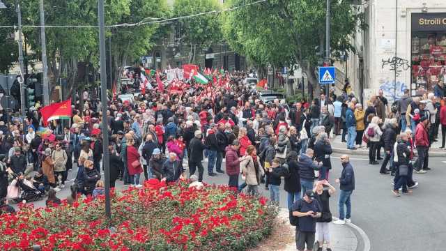 Festa Liberazione, a Cagliari in migliaia al corteo: 