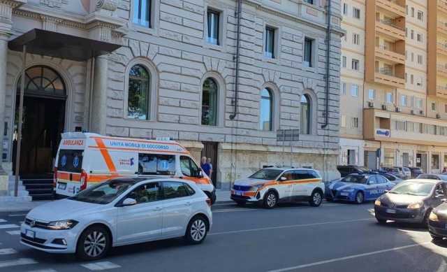 Cagliari, trovato morto in hotel l'ex giocatore rossoblu Andrea Capone