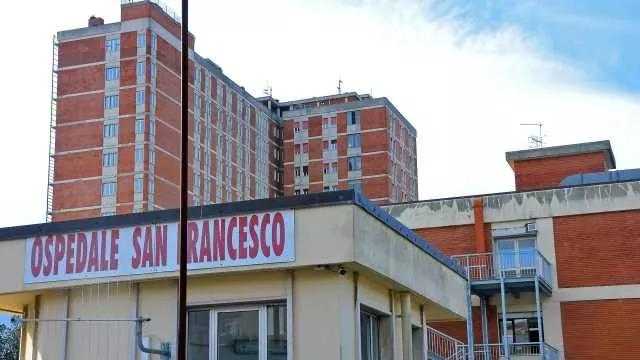 Nuoro, incidente sul lavoro a Pratosardo: 68enne in codice rosso