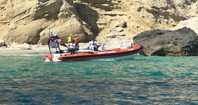 Cagliari, malore durante l'escursione con il Sup a Marina Piccola: soccorsa dalla guardia costiera