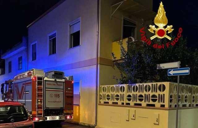 Paura a Selargius, scoppia un incendio in un appartamento 