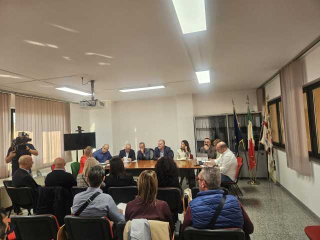 Sanità in Sardegna e basse retribuzioni, nuovo incontro fra Bartolazzi e i sindacati 