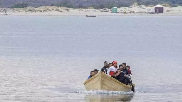 Nuovo sbarco di migranti nelle coste sarde: 15 arrivi, ci sono donne e bambini