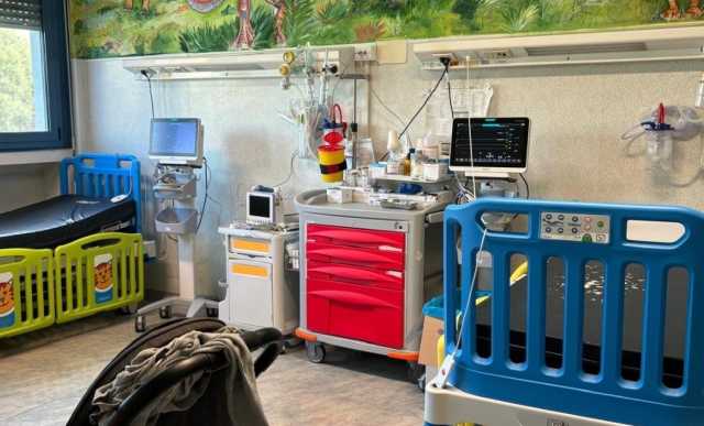 L'associazione Amelia Sorrentino dona tre monitor multiparametrici al pronto soccorso pediatrico del Brotzu