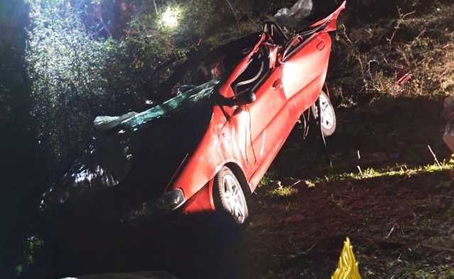 Terribile schianto a Fonni, l'auto finisce in una scarpata: morti 4 giovanissimi