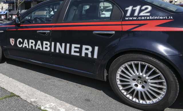 Monserrato, maltratta la madre e viola il divieto di avvicinamento: ventinovenne in carcere