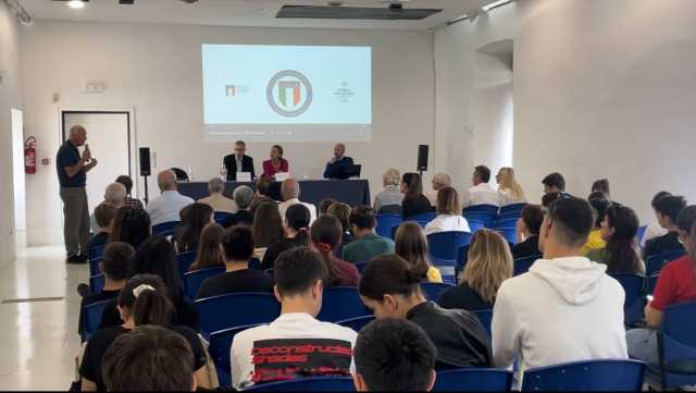 “Tutte le sfumature d’azzurro”, a Cagliari la mostra fotografica che unisce sport e cultura