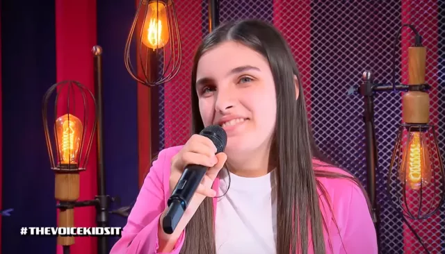 The Voice Kids, Maria Sofia di San Sperate stupisce i coach con un brano di Morricone