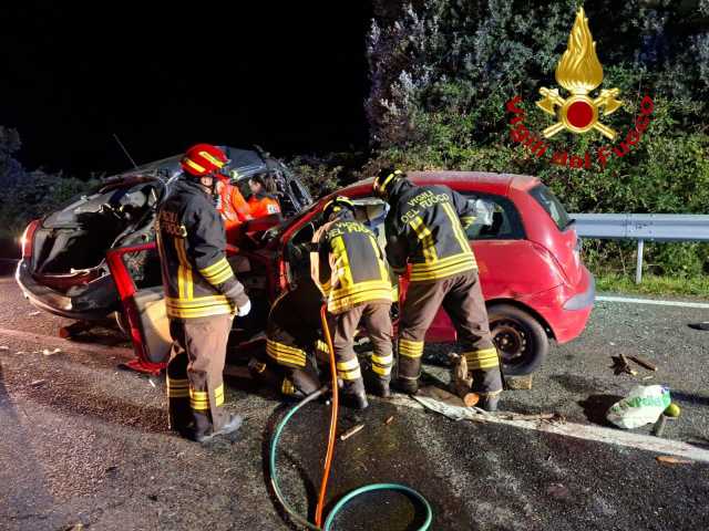 Tragico incidente stradale sulla Provinciale 15 fra Sassari e Ittiri: due morti