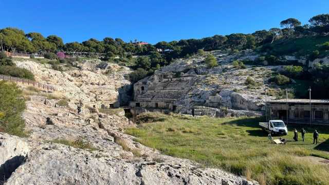 Cagliari, ripartiti i lavori all'Anfiteatro romano: entro l'estate prossima l'apertura (parziale) alle visite