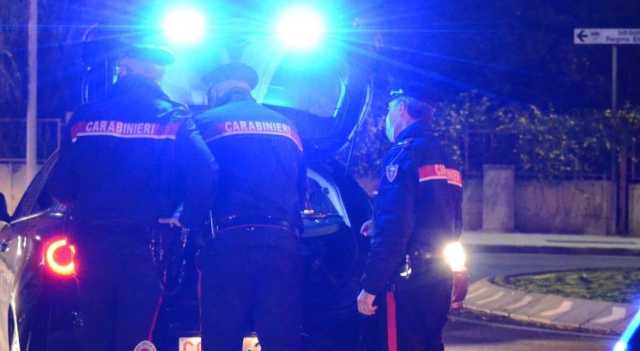 Furti, evasioni e auto rubate trovate in un terreno ad Assemini: notte di arresti nel Cagliaritano