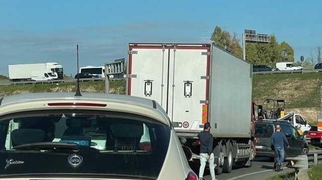 Incidente e caos traffico sulla 554 a Selargius: code chilometriche, rampa chiusa