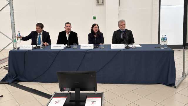 A Nuoro inaugurato l’Hub centrale del farmaco, Bartolazzi: “Traguardo importante”