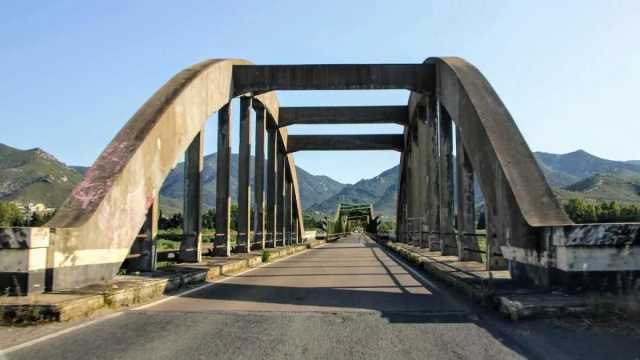 Ponte di ferro tra Villaputzu e Muravera, Piu: 