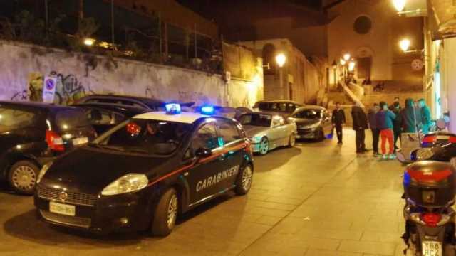 Aggredì un passante per una sigaretta: 51enne di Cagliari arrestato per tentata rapina