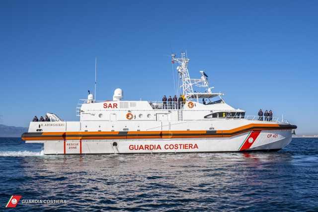 A Cagliari c'è la nave Diciotti: ecco quando sarà possibile visitarla