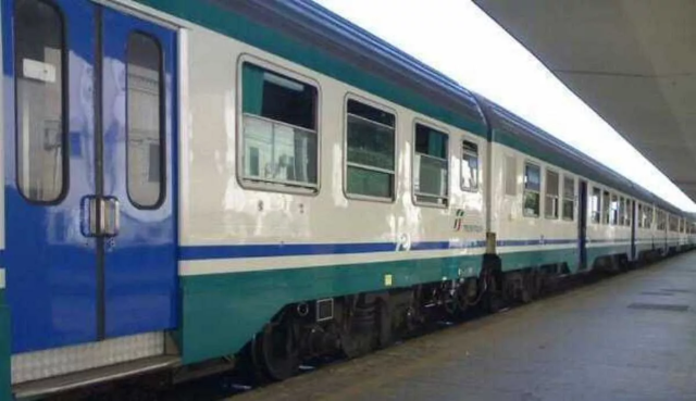 Treni 30