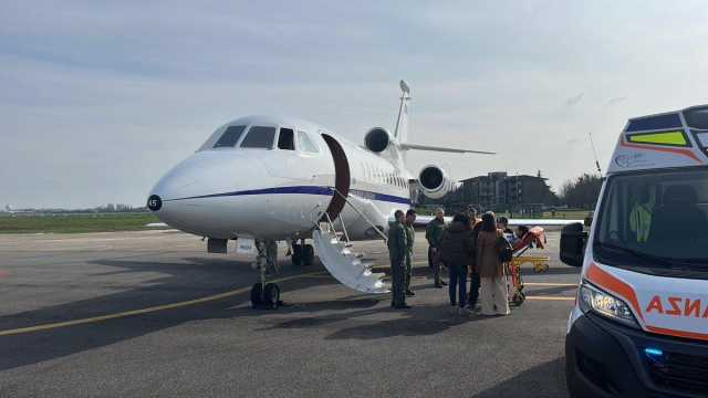 Cagliari, donna incinta in pericolo di vita: volo urgente dell'Aeronautica verso Milano