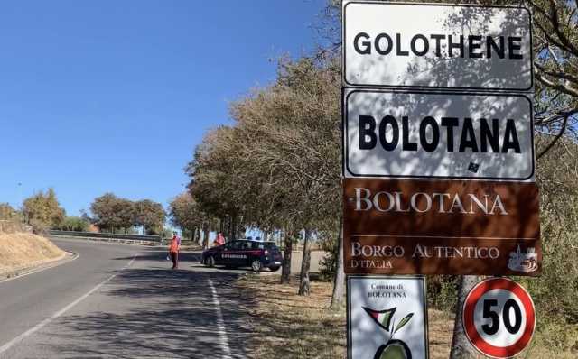 Bolotana, prometteva successi amorosi con riti e amuleti in cambio di soldi: finta stregona denunciata