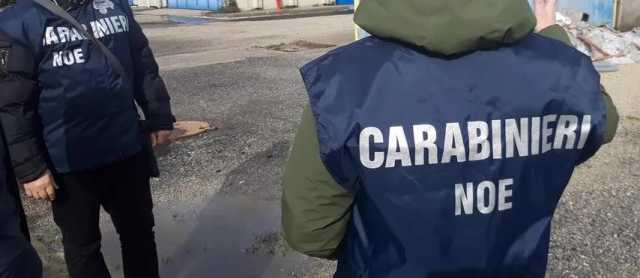 Assemini, deposito di rifiuti speciali e scarico illecito di acque in un terreno: 86enne denunciato