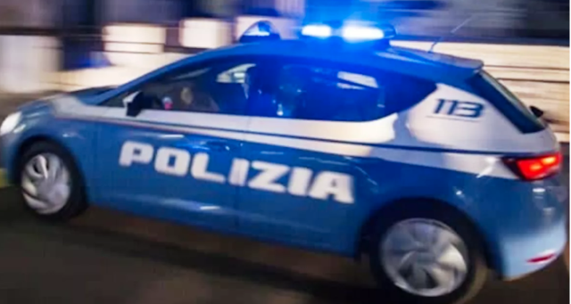Pirri, fermato dalla polizia cerca di scappare: nascondeva la droga nelle parti intime, arrestato 46enne 