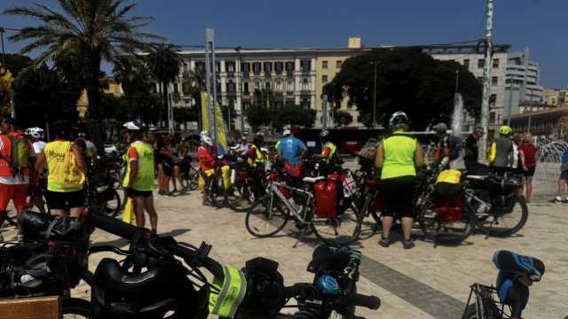 Cagliari, al via il cicloraduno nazionale Fiab: oltre 200 ciclisti in arrivo da tutta Italia 